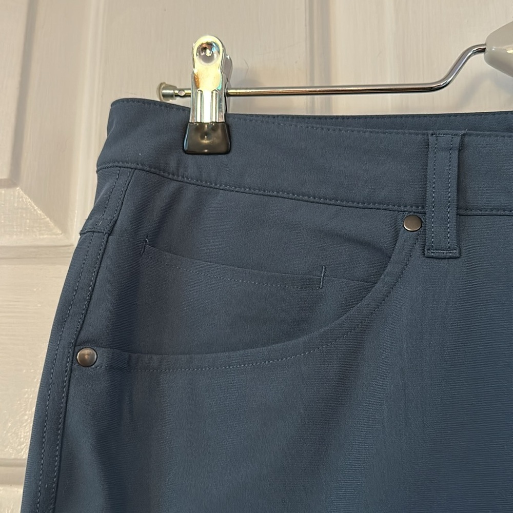 Men’s Lululemon ABC 5 Pocket Pants Blue Iron Classic Fit Size 34 x 32 - Picture 5 of 8